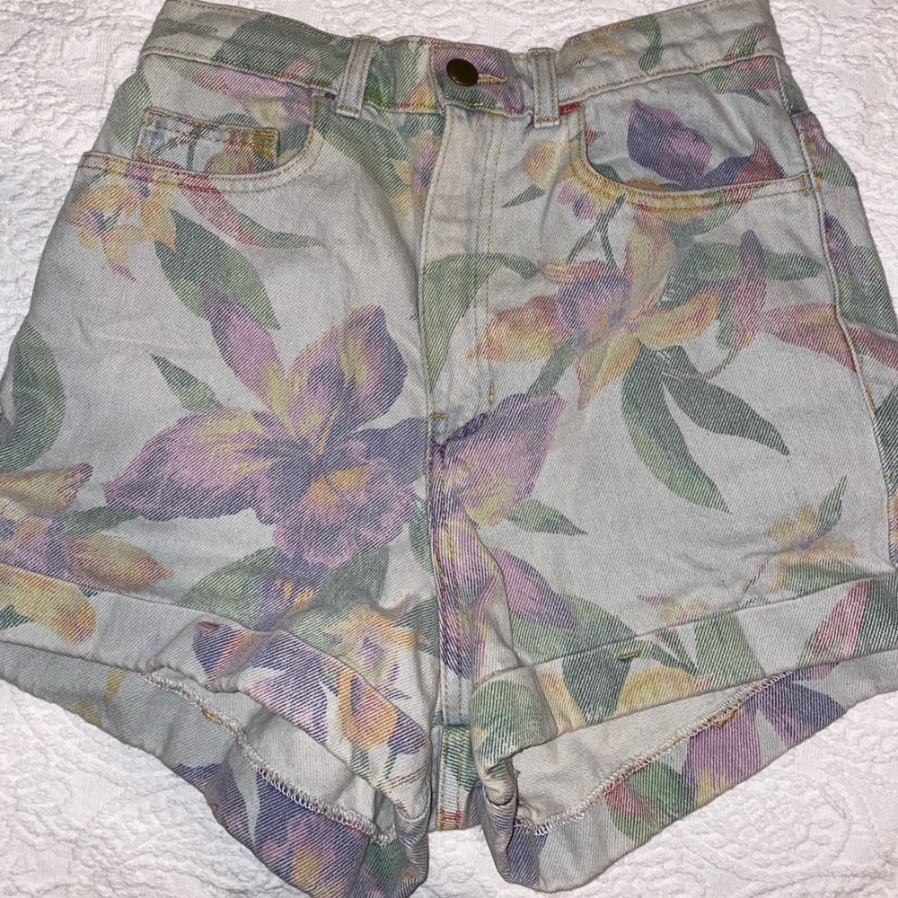 Pastel floral American apparel shorts